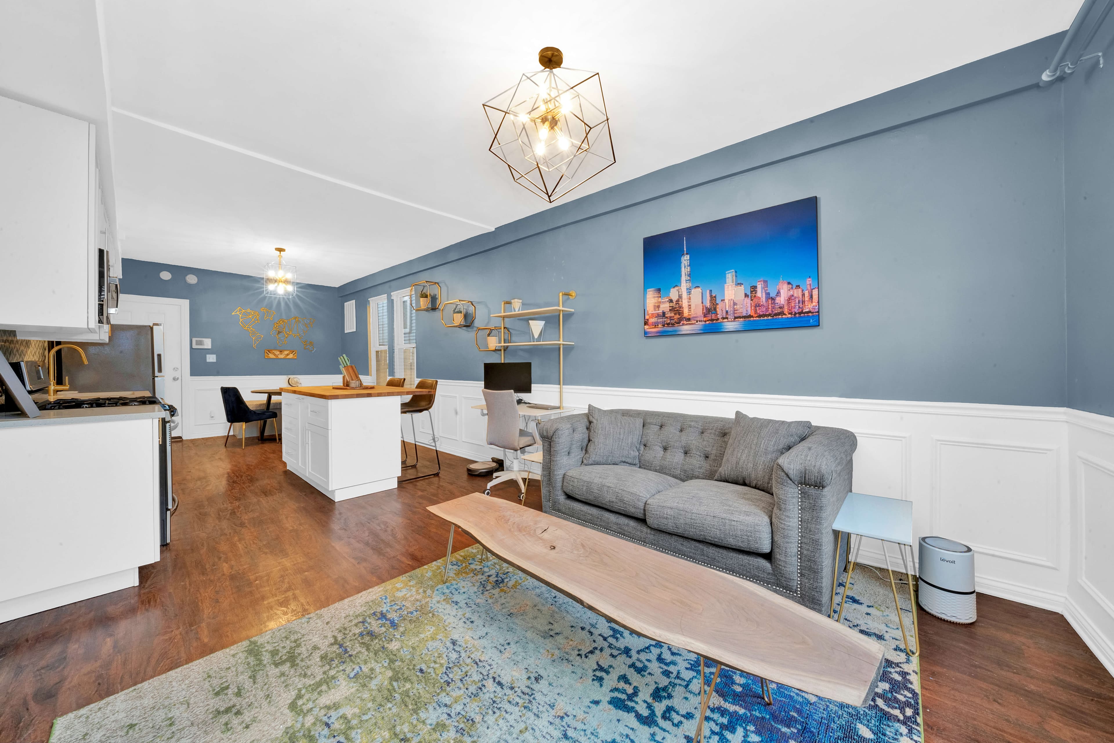listing card gallery